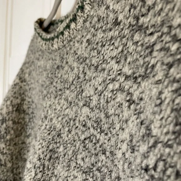 Eddie Bauer Gray Crewneck Sweater - Picture 3 of 9